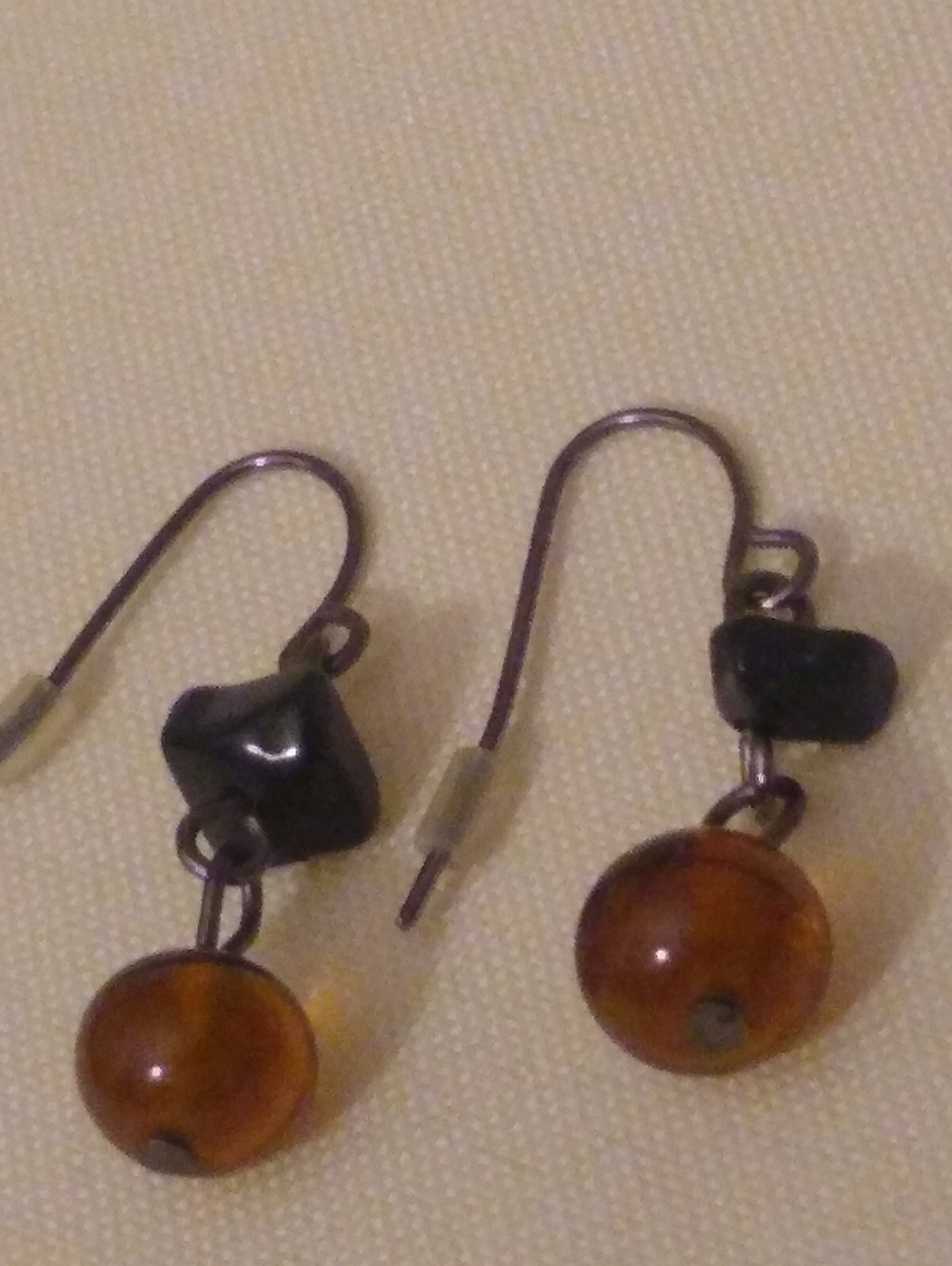 Vintage Amber And Onix Silver Tone Dangling Earrings